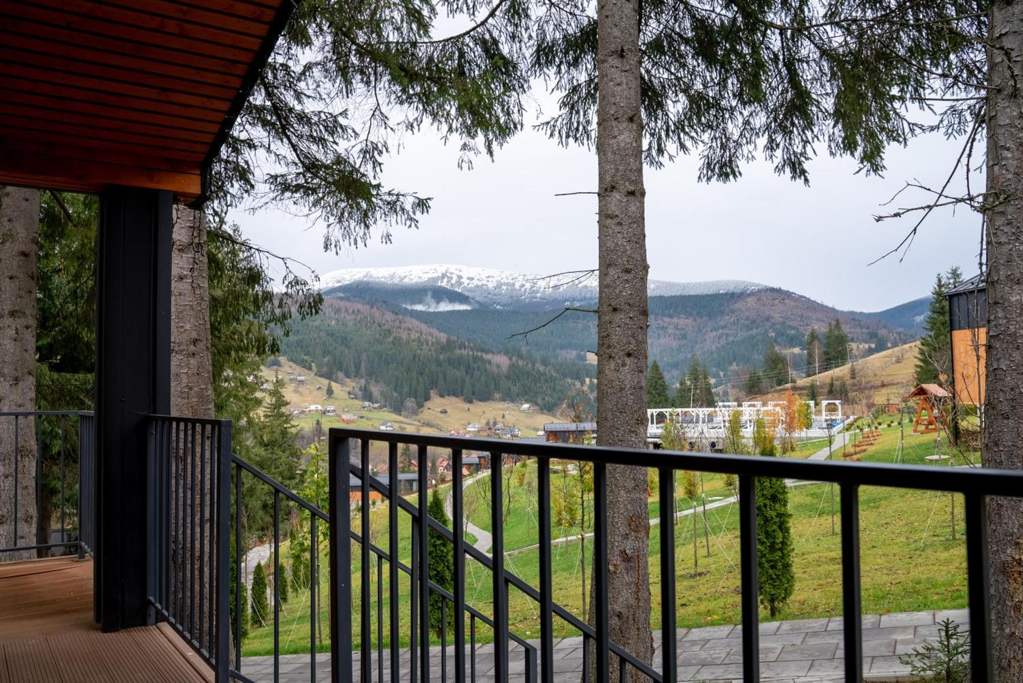 Phoenix Relax Park Bukovel Exteriör bild